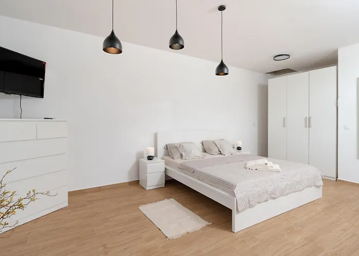 Sinjorina By Interhome Villa Bibinje