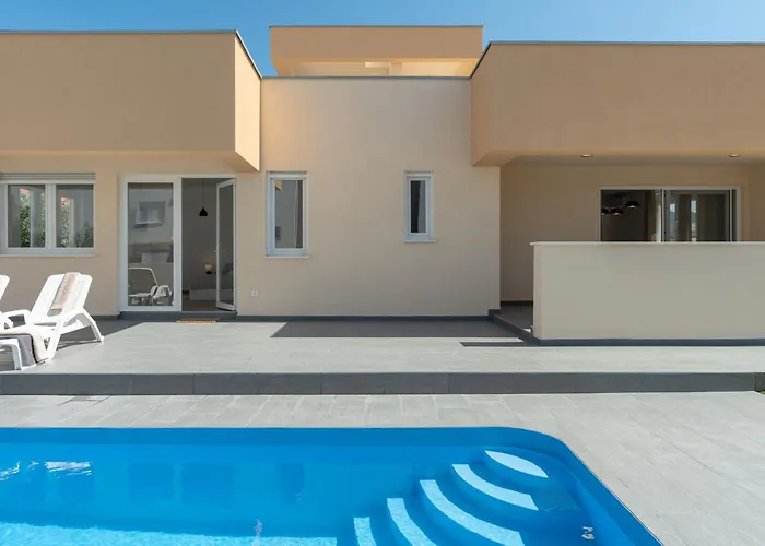 Sinjorina By Interhome Vila *